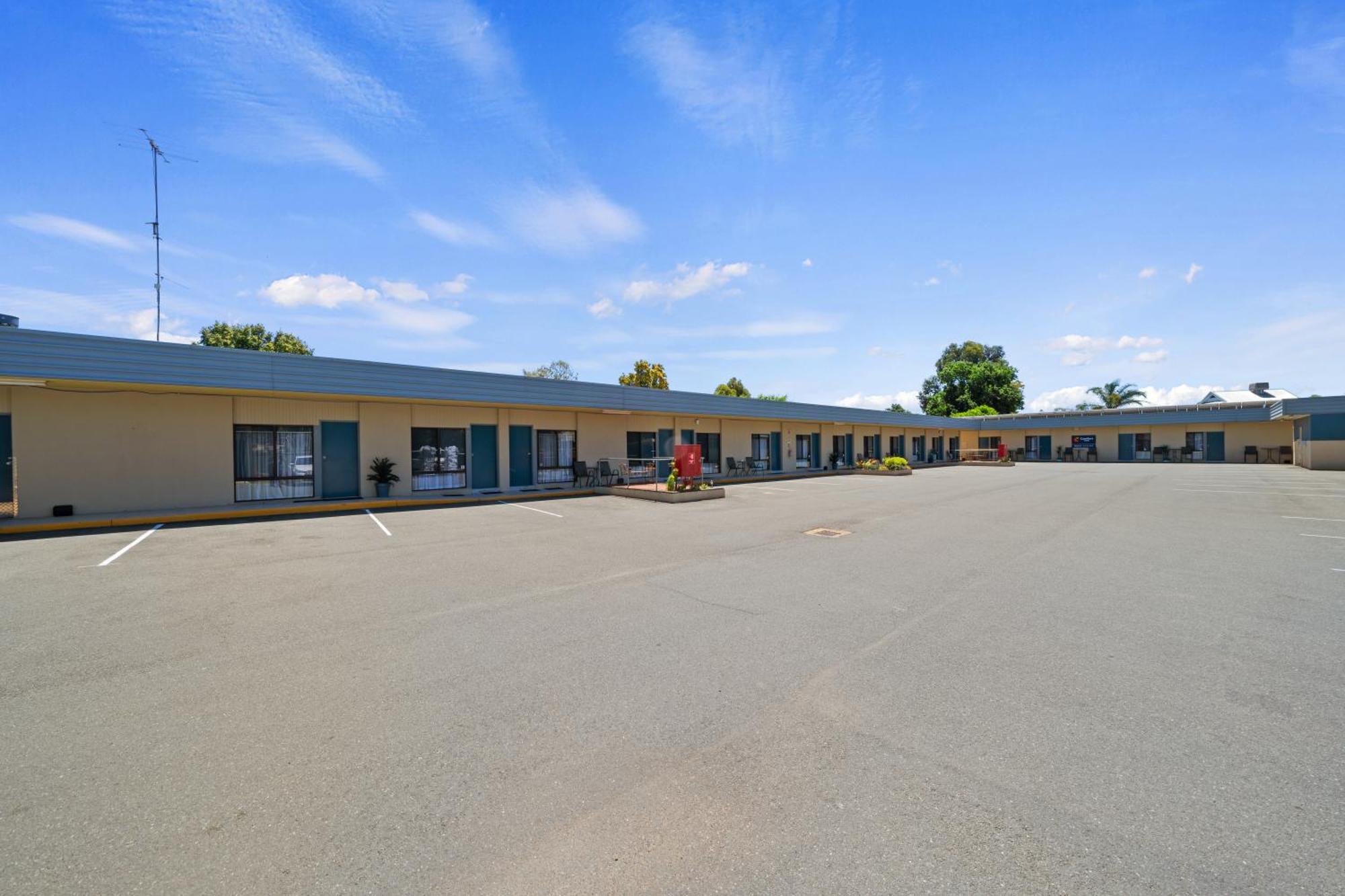 Comfort Inn Benalla Exterior photo